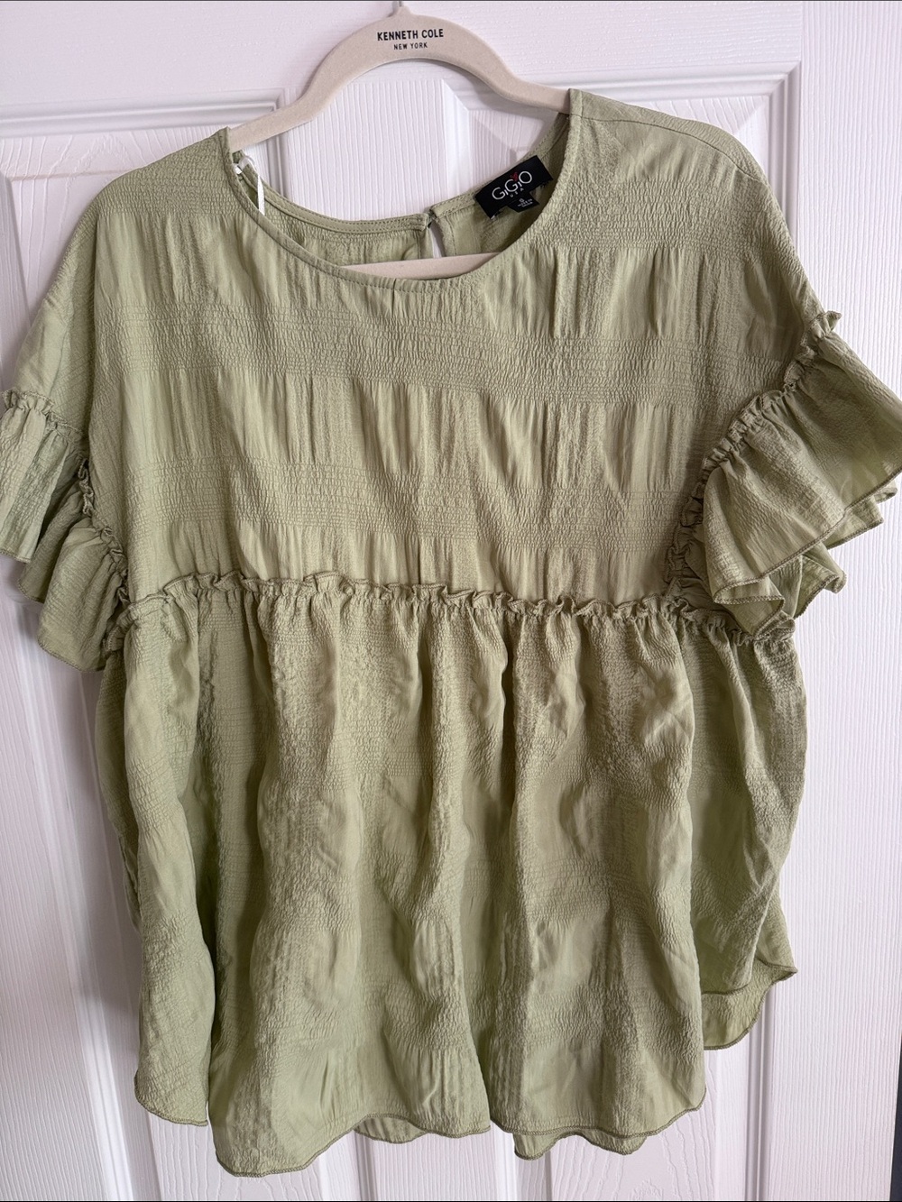 Gigio muted Olive Green Ruffle Sleeve Tunic Top S NWOT FLOWY SOFT SKU64